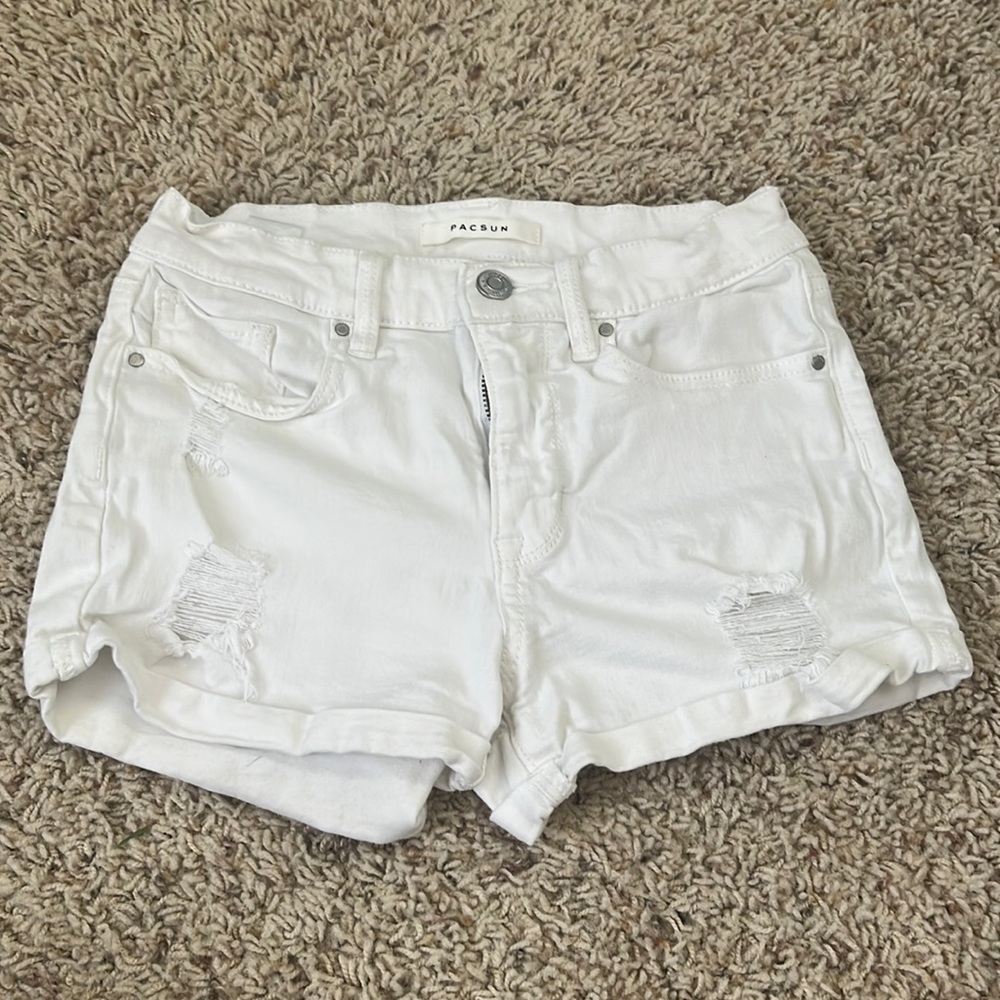 white jean shorts from pacsun